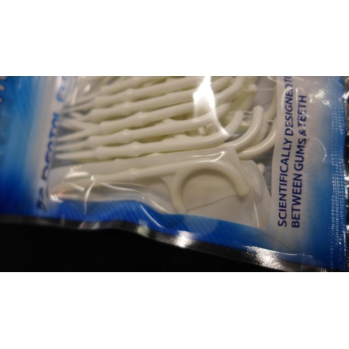 5329 - 120 packs of 32 Essenti-Dent Dental flossing harps *This lot is subject to VAT