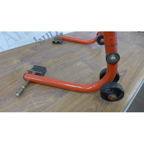 5337 - A motorcycle paddock stand