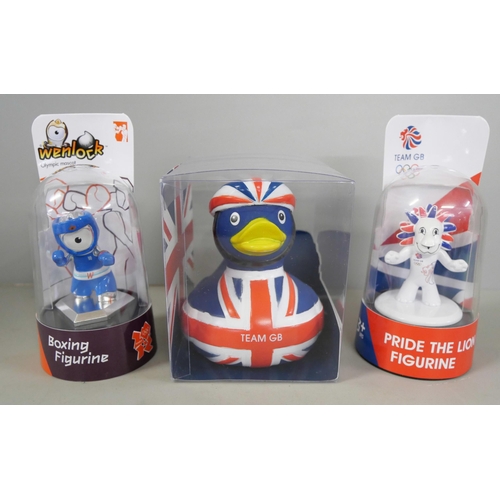 1073 - A collection of London 2012 Olympic souvenirs