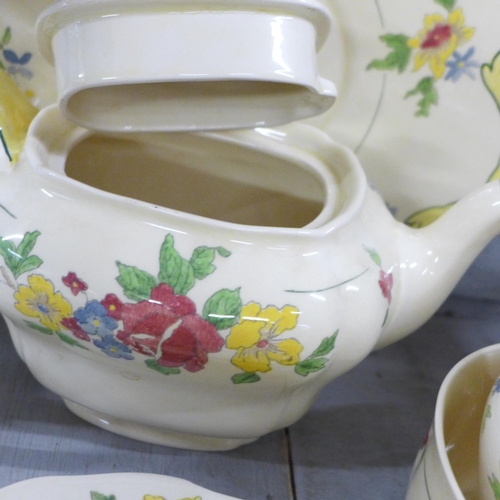 1119 - A Doulton Henley pattern part tea service and a Wedgwood Suzie Cooper designed Glen Mist pattern par... 