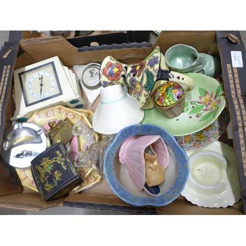 1129 - A collection of 1930s china including a Noritake jar, two Art Deco clocks, cruet, ashtrays, three pi... 