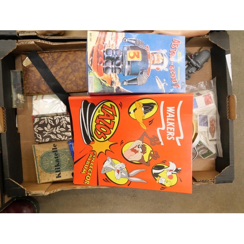 1138 - A collection of vintage toys and games including a battery operated space toy (4 boxes) **PLEASE NOT... 