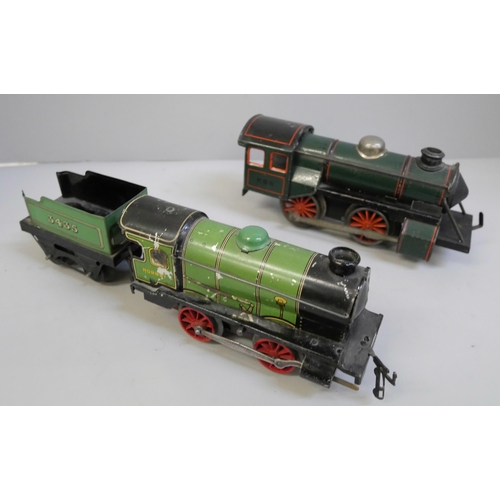 623 - An O gauge loco and tender and one other loco