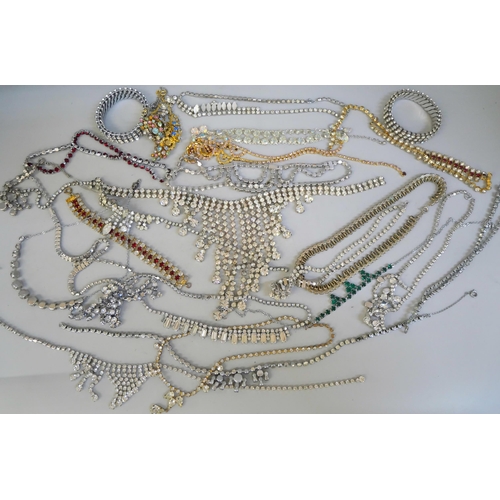 630 - A collection of costume earrings and paste jewellery