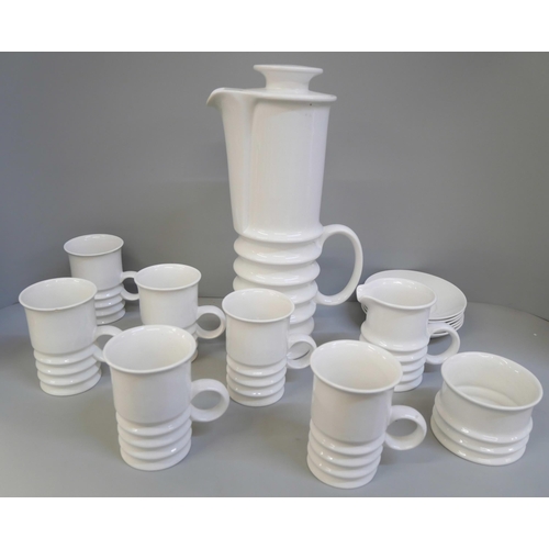 678 - A Carlton ware Art Deco coffee set **PLEASE NOTE THIS LOT IS NOT ELIGIBLE FOR IN-HOUSE POSTING AND P... 