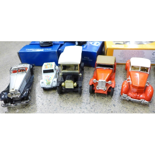 718 - A collection of model cars and vans including Corgi, Mercedes 300c and Corgi Jaguar XK120