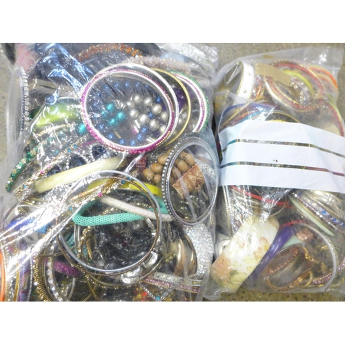 724 - Two bags of costume jewellery