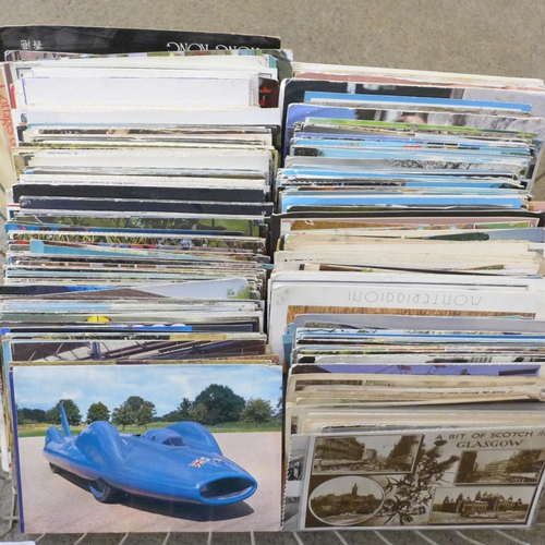 759 - A large collection of vintage postcards