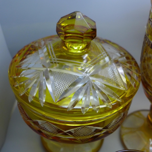 794 - Five pieces of Bohemian amber glass **PLEASE NOTE THIS LOT IS NOT ELIGIBLE FOR IN-HOUSE POSTING AND ... 