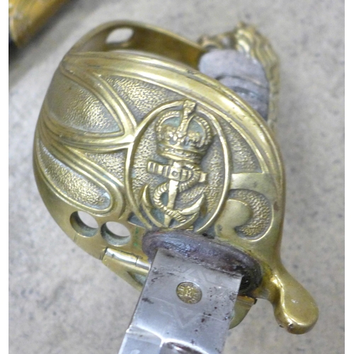 814 - An 1827 pattern Royal Navy Officers sword, with name inscribed on the scabbard, H.J. Bundy, R.N., an... 