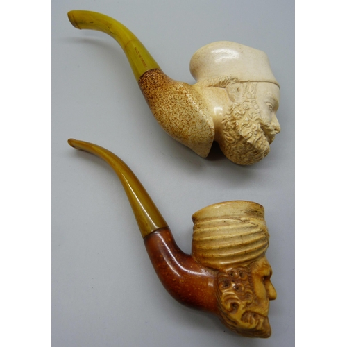 868 - Two Meerschaum pipes