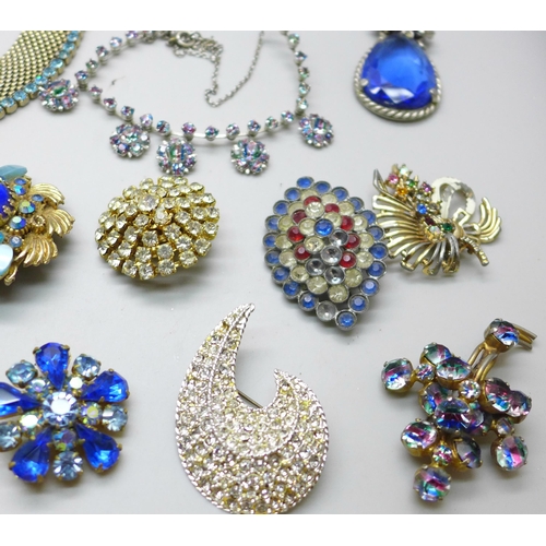 892 - A collection of paste set costume jewellery