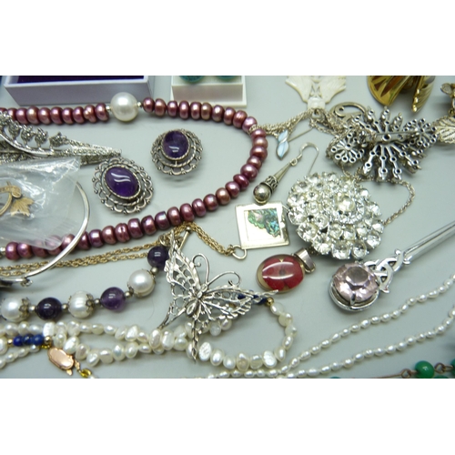 905 - A collection of costume jewellery and silver jewellery including a silver Malcolm Gray bangle, silve... 