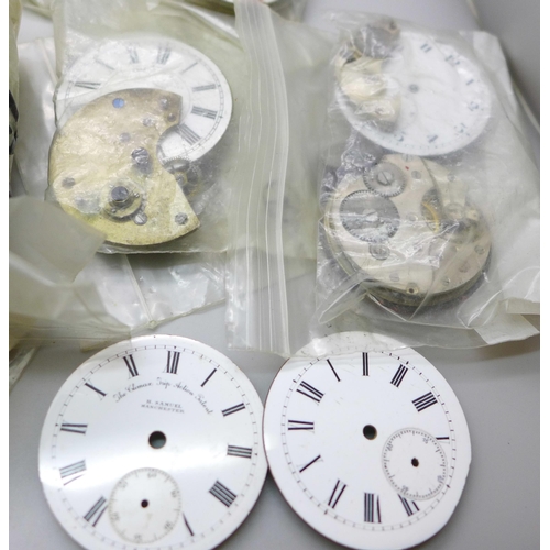 910 - A collection of pocket watch movements, a/f (1.6kg)