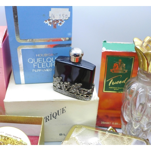 914 - Vintage perfumes, bottles, gifts, etc. including 4.5ml Lalique Eau de Toilette and Bourjois Evening ... 