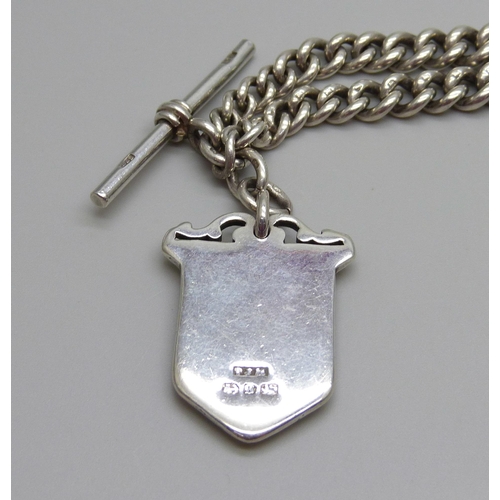 948 - A graduated curb link double Albert chain with silver fob, T bar hallmarked Birmingham, 1916, 65g, 3... 