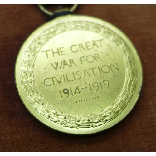 961 - A WWI medal group with death plaque to: Arthur William Holland, British War Medal, 1914-1915 Star an... 