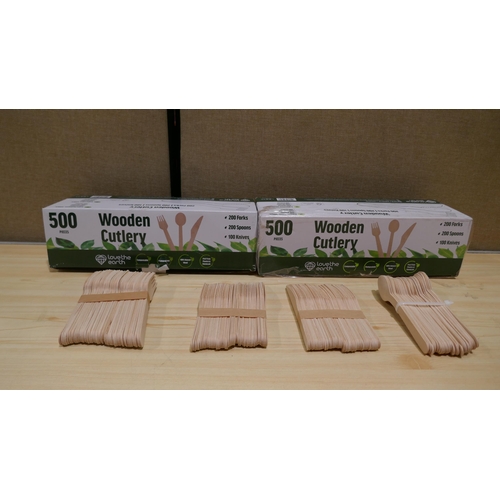 6190 - 2x L.T.E Wooden Cutlery packs  (335-261,262/916) *This lot is subject to Vat