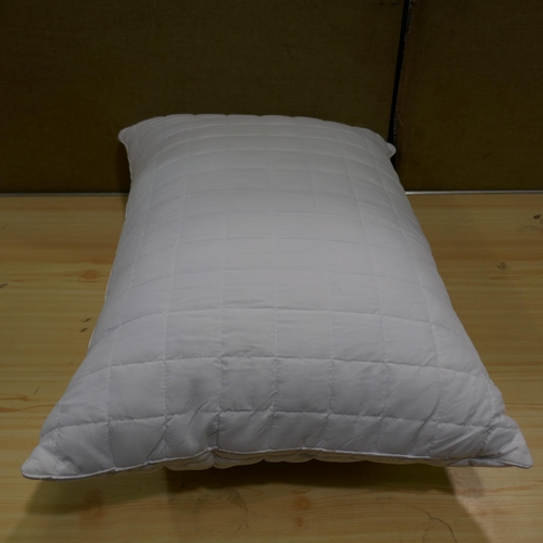 6210 - Two Hotel Grand Shredded Memory Foam Pillows (336-32) *This lot is subject to Vat