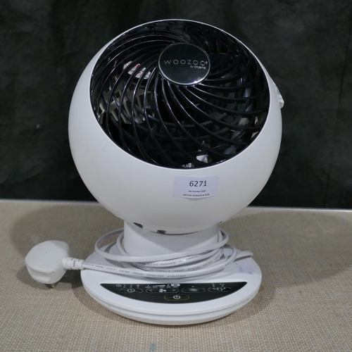 6271 - Iris Woozoo White desk Fan (337-164) *This lot is subject to Vat