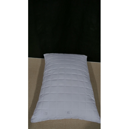 6272 - Hotel Grand Shredded Memory Foam Pillow and summer/winter pillow (337-165,174) *This lot is subject ... 