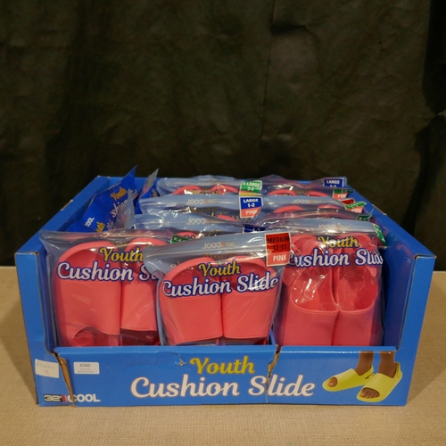 6300 - 18 x 32 Degrees Cool Youth Cushion slides, pink, mixed sizes (336) *This lot is subject to Vat