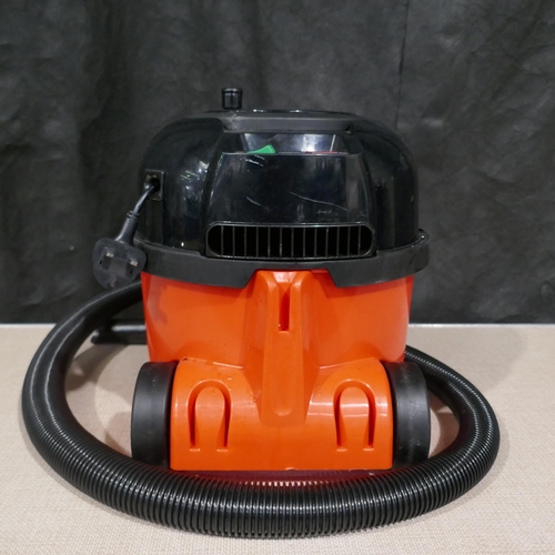 6319 - Henry Micro Hi-Flo Vacuum cleaner (parts missing) (model no: 900671/Hvr200M) Original RRP £139.99 + ... 