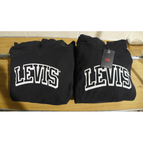 6213 - Levi's black hoodies x4, various sizes (335-86071) *This lot is subject to Vat