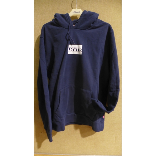 6216 - Levi's hoodies, blue x 4 various sizes (336-86071) *This lot is subject to Vat