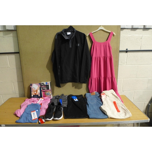 6268I - Quantity of womens clothing to include Skechers, Puma, Levi's, Champion, Under Armour, etc. various ... 