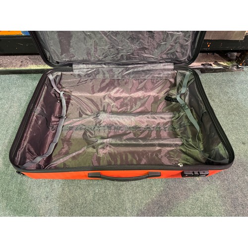 6327 - American Tourist Jetdriver Large Hard shell Suitcase (faulty zip)  (337-434) *This lot is subject to... 