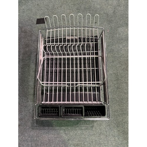 6330 - Sabatier  Expandable Dishrack         (337-170) *This lot is subject to Vat