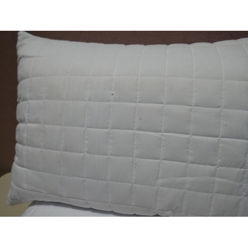 6125 - Two Hotel Grand Shredded Memory Foam Pillows  (336-192) *This lot is subject to Vat