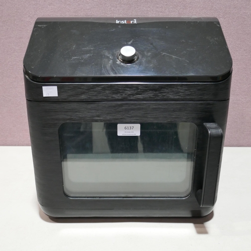 6137 - Instant Pot Air Fry Oven (sold as scrap) (336-63) *This lot is subject to Vat