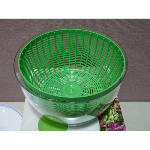 6141 - Farberware Pro Pump Salad Spinner with box    (336-194) *This lot is subject to Vat