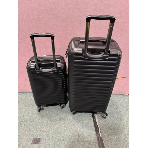 6211 - Delsey Paris black 2 piece hard shell suitcases (336-203) *This lot is subject to Vat