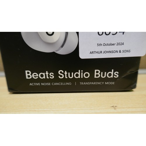 6094 - Beats White Studio Buds with box (338-6) *This lot is subject to Vat