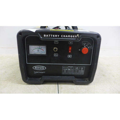 5004 - A Ring Tradecharge 27 battery charger