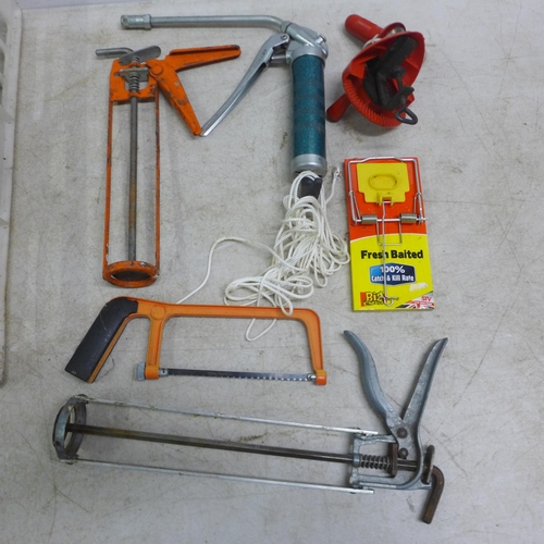 5009 - A quantity of miscellaneous items including drill bits, 2 Draper clamps, a Rolson clamp, Easy Rider ... 