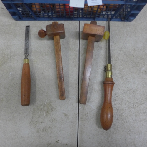 5032 - 21 vintage woodworking chisels and gauges including Sorby, Marples and other Sheffield Steel tools