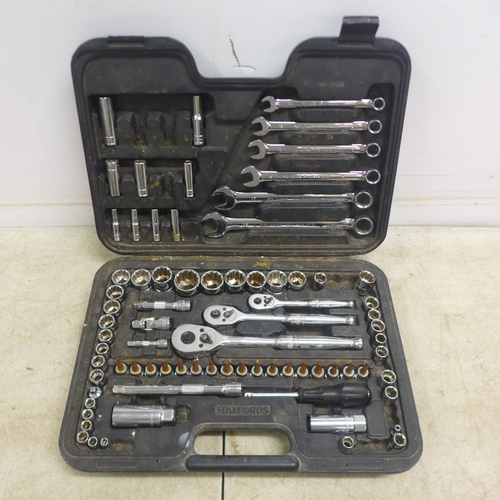 5034 - A Halfords cased socket set - incomplete