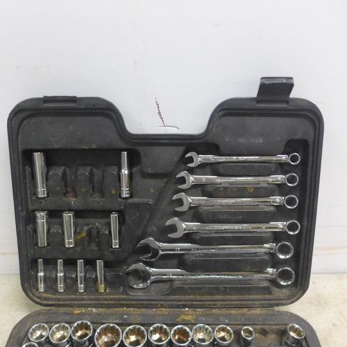 5034 - A Halfords cased socket set - incomplete