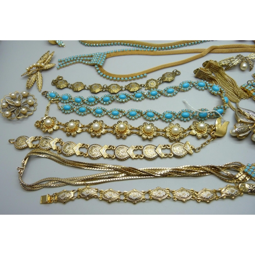 1011 - A collection of gold tone jewellery, some set with imitation turquoise