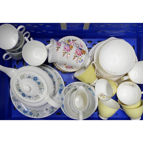 1049 - China including Wedgwood, Royal Albert, Royal Windsor and Mason's tea wares, cake stand, vegetable t... 