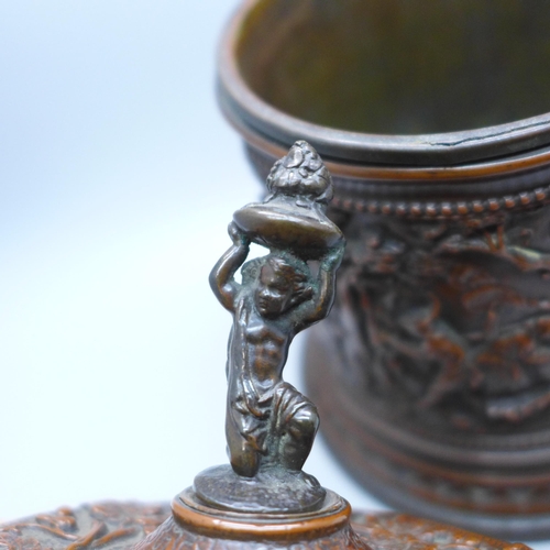 647 - An early 20th Century tobacco jar with detailed scenes, marked T&E, Paris, rim dented