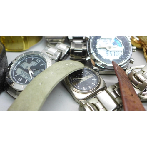 660 - A collection of wristwatches