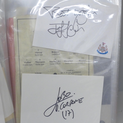 689 - Football; Newcastle United FC, autographs (Shearer, Beasant, Lua Lua, etc.) plus a selection of home... 