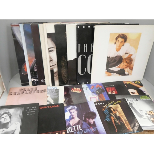 740 - A collection of 33 vinyl singles from the 1980s, 24 albums and 7 extended play singles, (see extra i... 