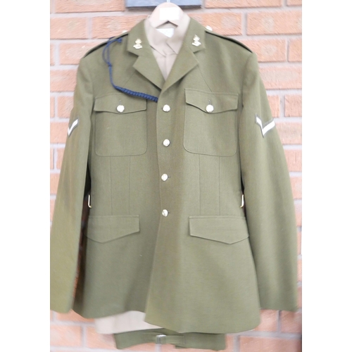 756 - A British Military uniform