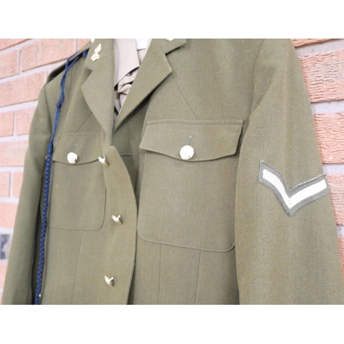 756 - A British Military uniform